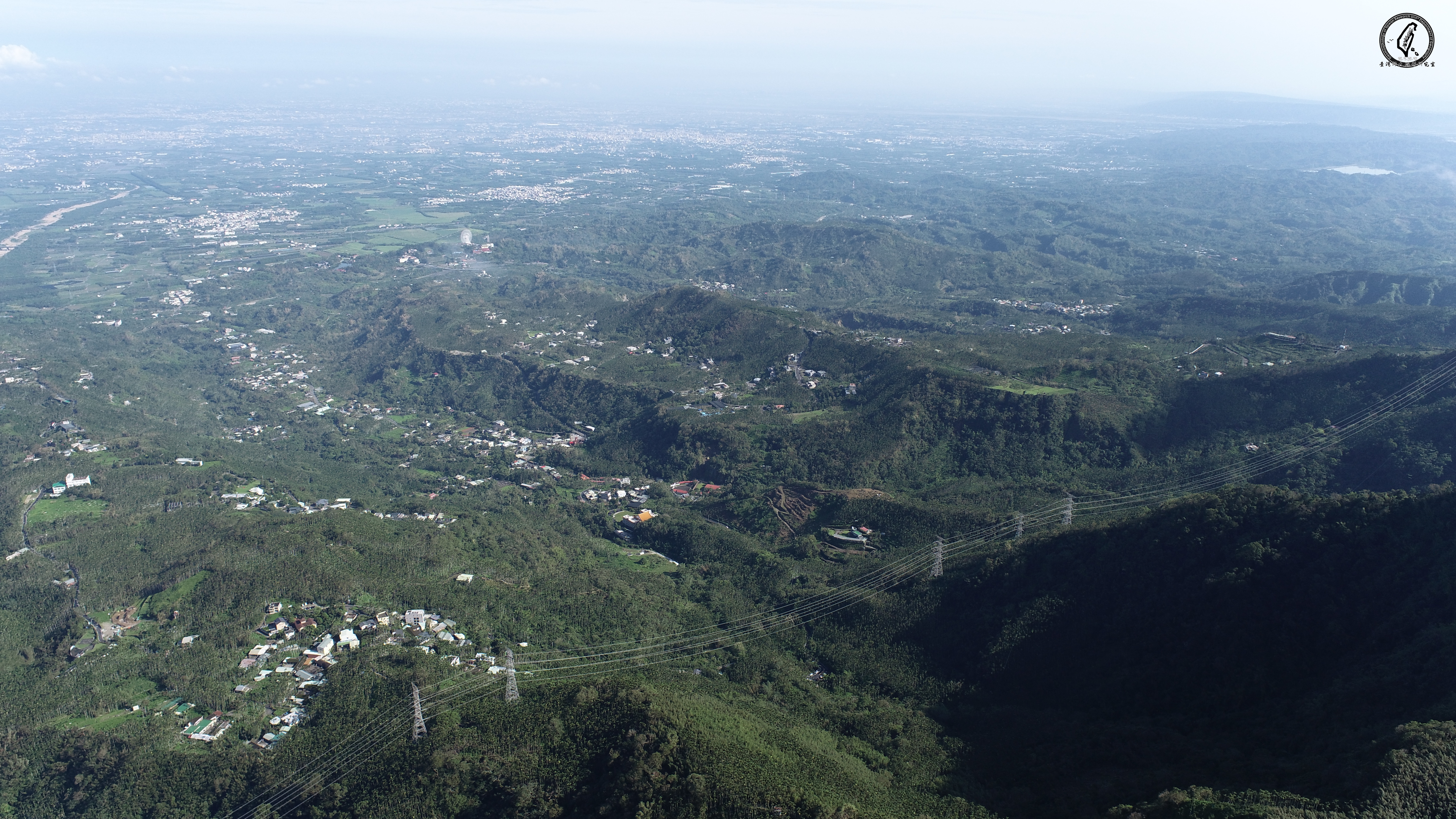 圖三　大尖山斷層與九芎坑斷層間的低位河階。民國114年7月17日拍攝。